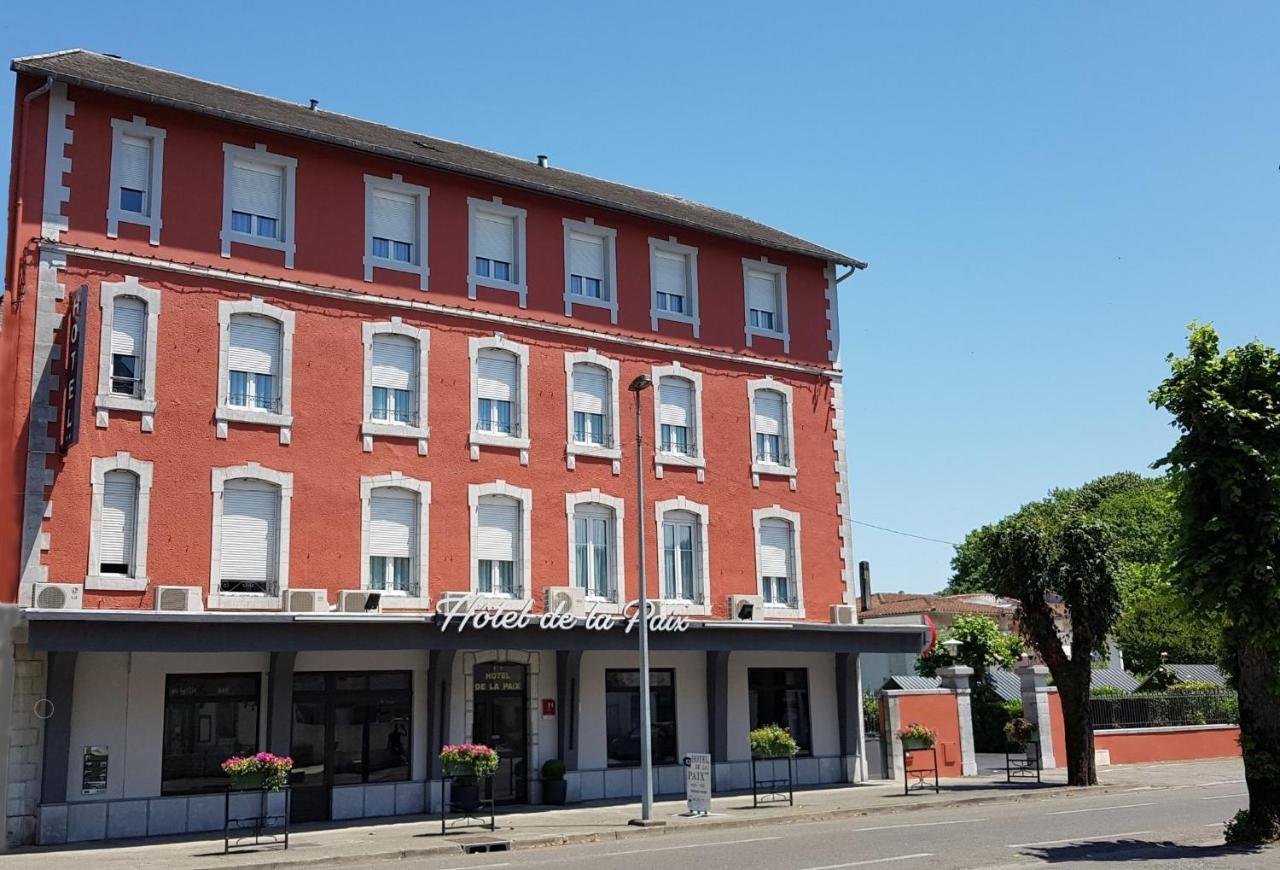 Hotel De La Paix Oloron-Sainte-Marie Exterior photo